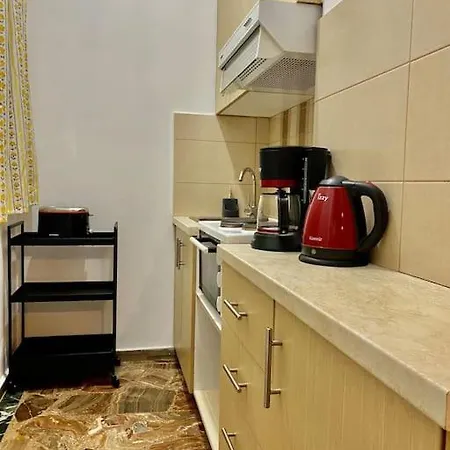 City Apartment *